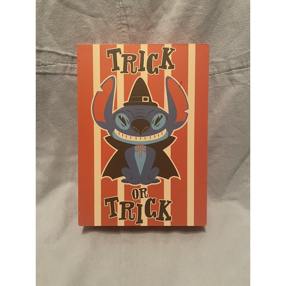 NEW Walt Disney - Stitch - Halloween - Trick or Treat -‎ Wooden Wall Art Block